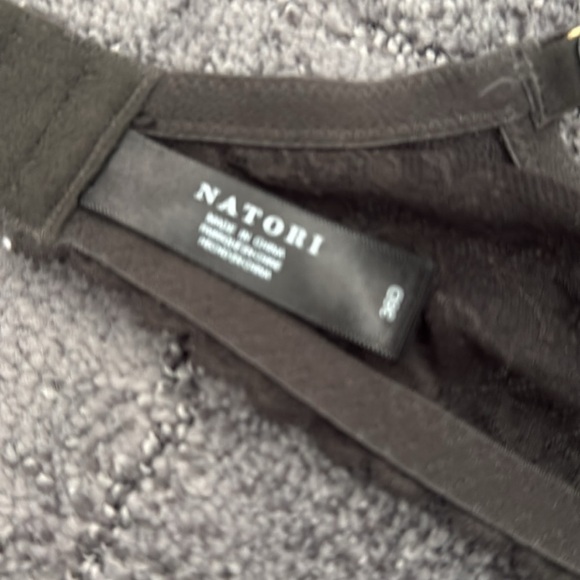 Natori 36D lace‎ underwire bra - Picture 5 of 9